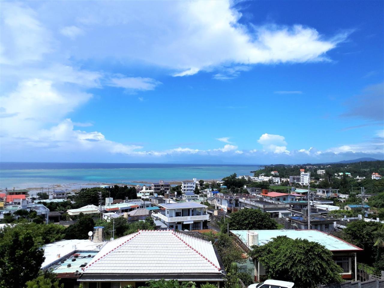 E-Horizon Resort Condominium Yomitan Exterior foto
